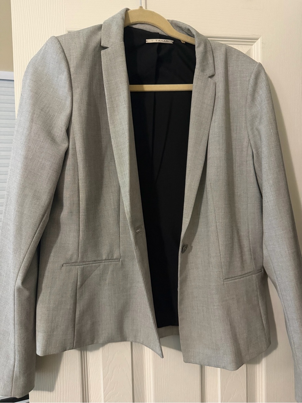 T Tahari Black Lined Blazer